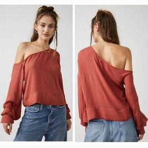 New Free People Off Shoulder Justina Top